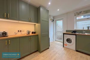 Kitchen 2- click for photo gallery